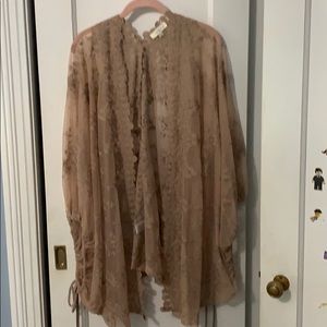 Taupe Lace kimono Short